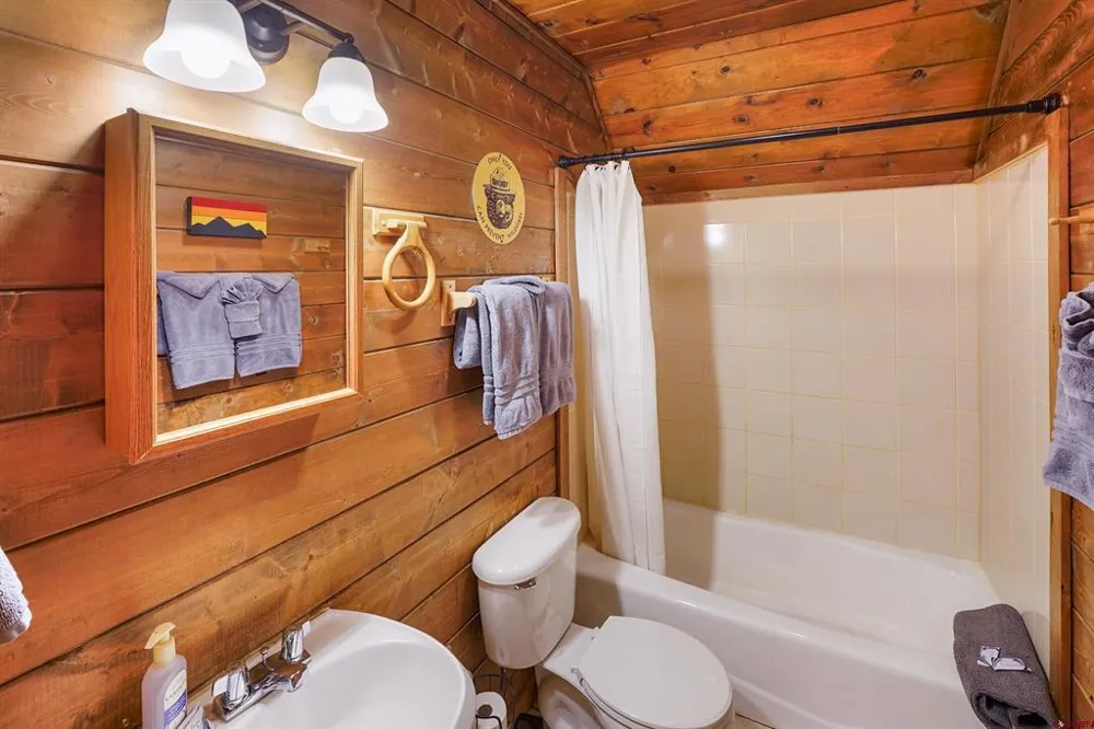 18 W Vallecito Creek Road Bayfield, CO 81122