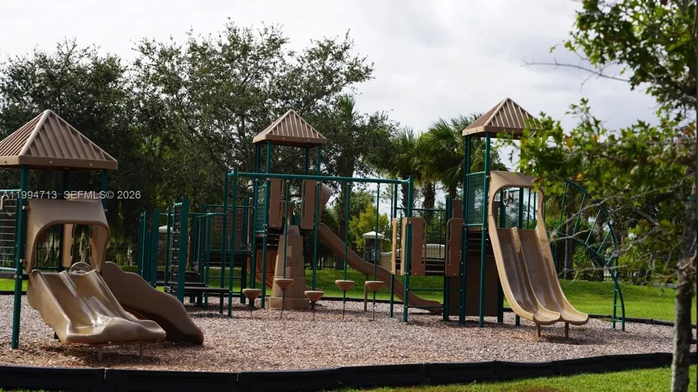 1754 Boat Launch Rd Kissimmee, FL 34746
