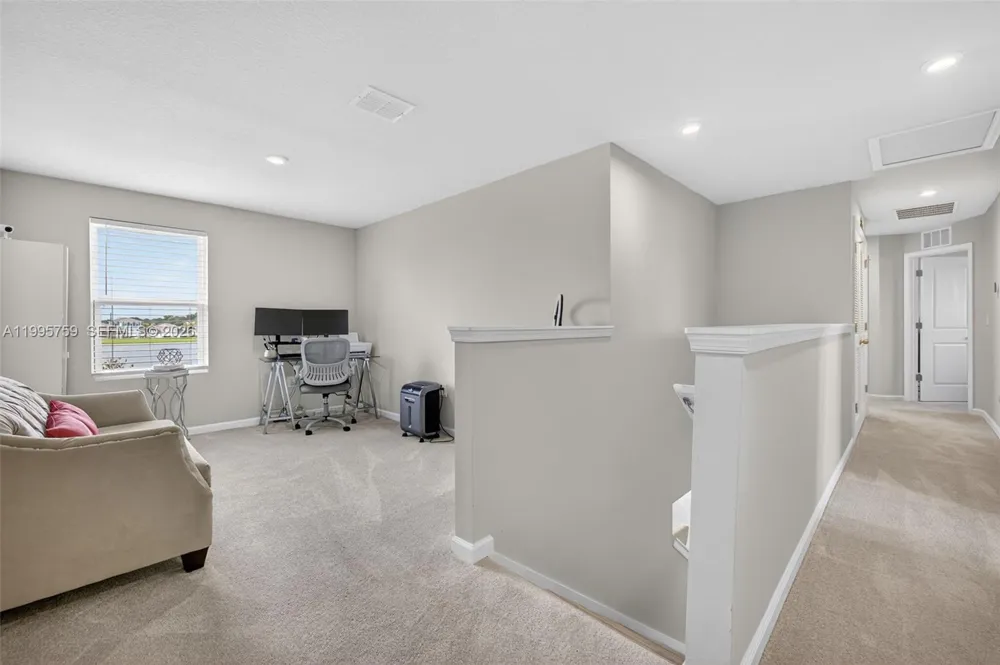 220 Raspberry Rd Fort Pierce, FL 34981