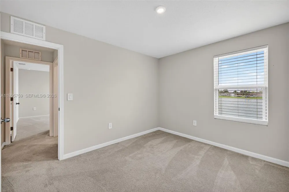 220 Raspberry Rd Fort Pierce, FL 34981