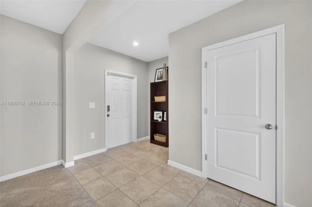 220 Raspberry Rd Fort Pierce, FL 34981