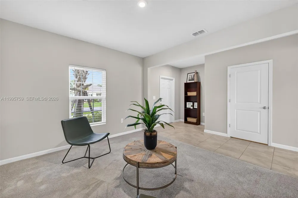 220 Raspberry Rd Fort Pierce, FL 34981