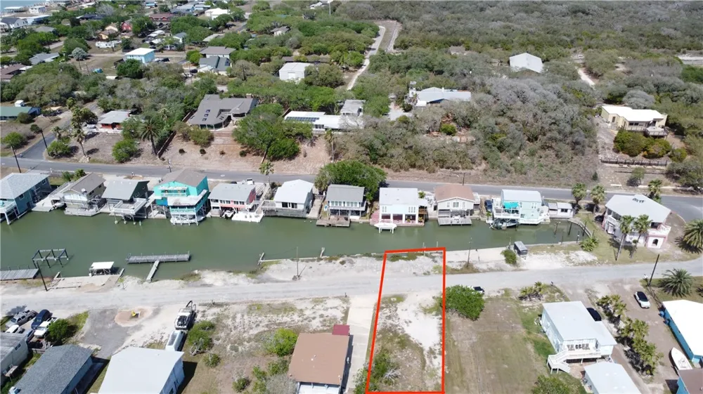 602 S Sandpiper Ingleside, TX 78362