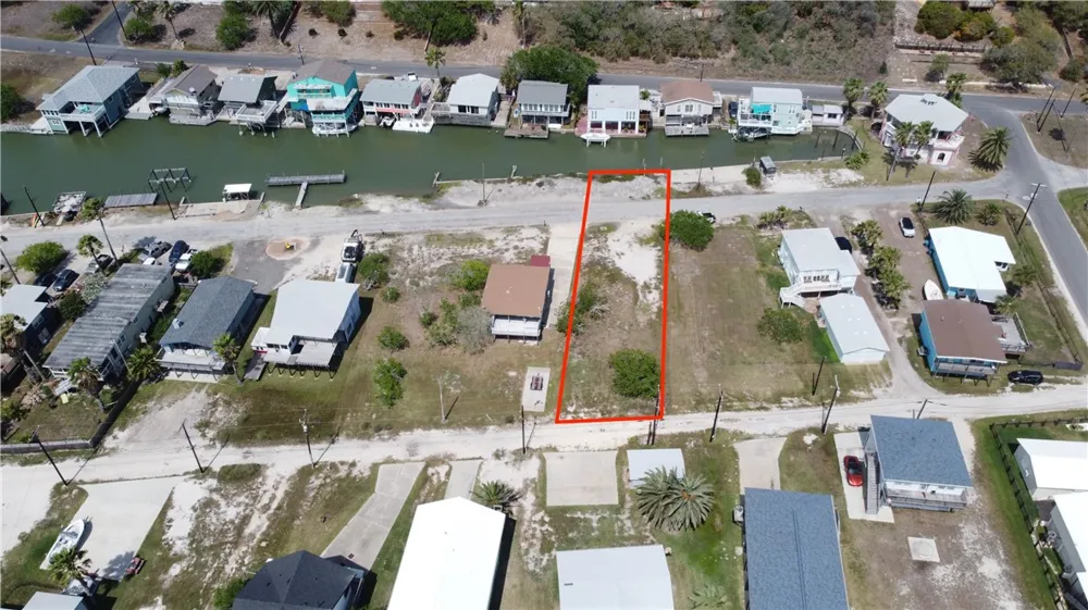 602 S Sandpiper Ingleside, TX 78362