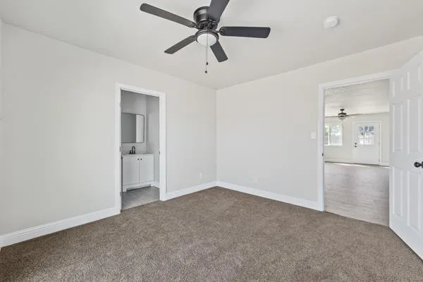 2557 E Stanford Avenue Pixley, CA 93256