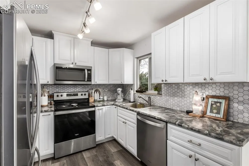 95 Regency Boulevard Pueblo, CO 81005