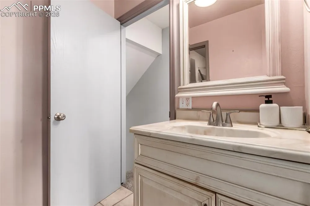 95 Regency Boulevard Pueblo, CO 81005
