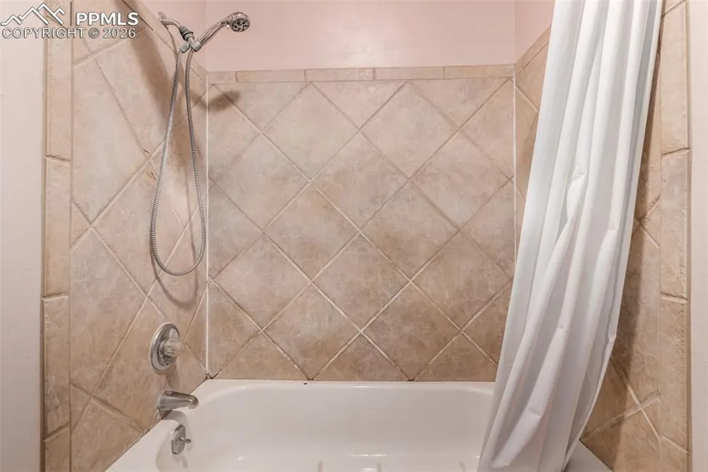 95 Regency Boulevard Pueblo, CO 81005
