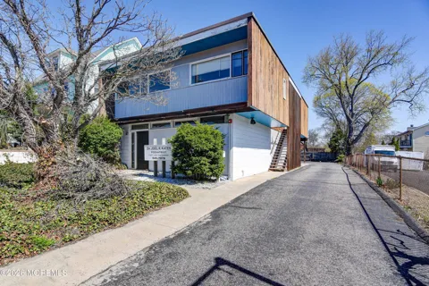 167169 Main Street