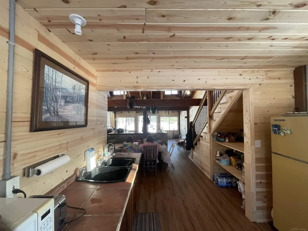 4011 Sandall Road Maple Ridge Township, MI 49707