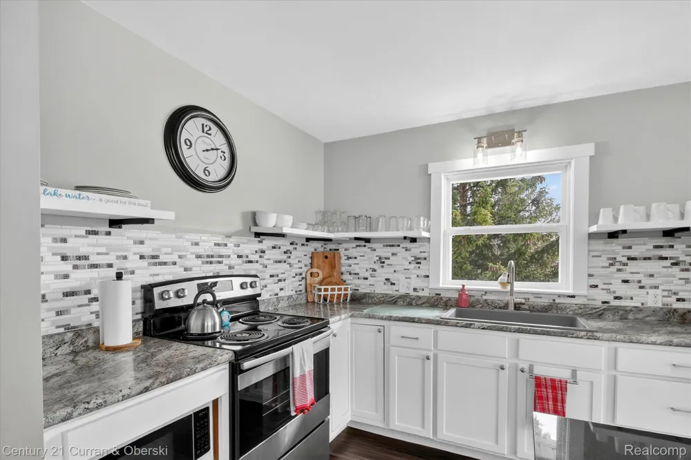 3943 Wice Drive Butman Township, MI 48624