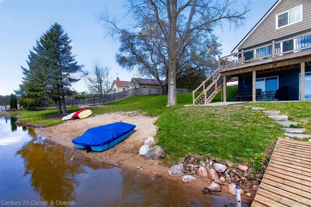 3943 Wice Drive Butman Township, MI 48624