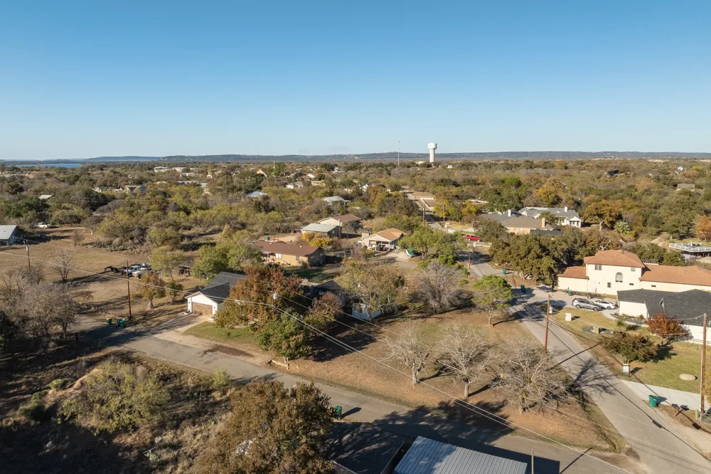 139 E Cottonwood Drive Granite Shoals, TX 78654