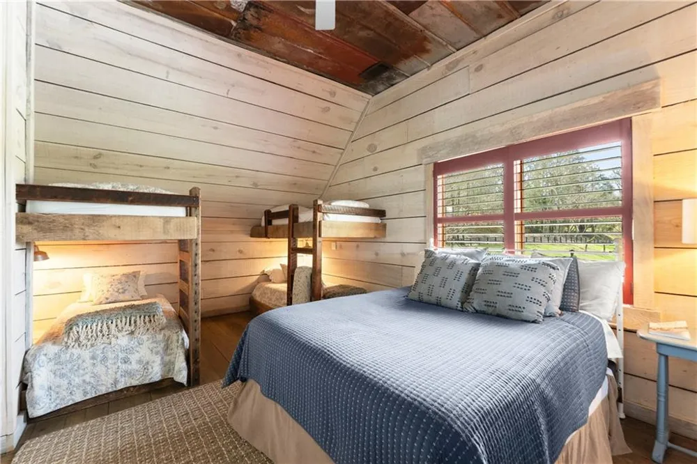 605 Lynch Mountain Road Sautee Nacoochee, GA 30571