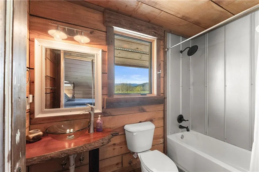 605 Lynch Mountain Road Sautee Nacoochee, GA 30571