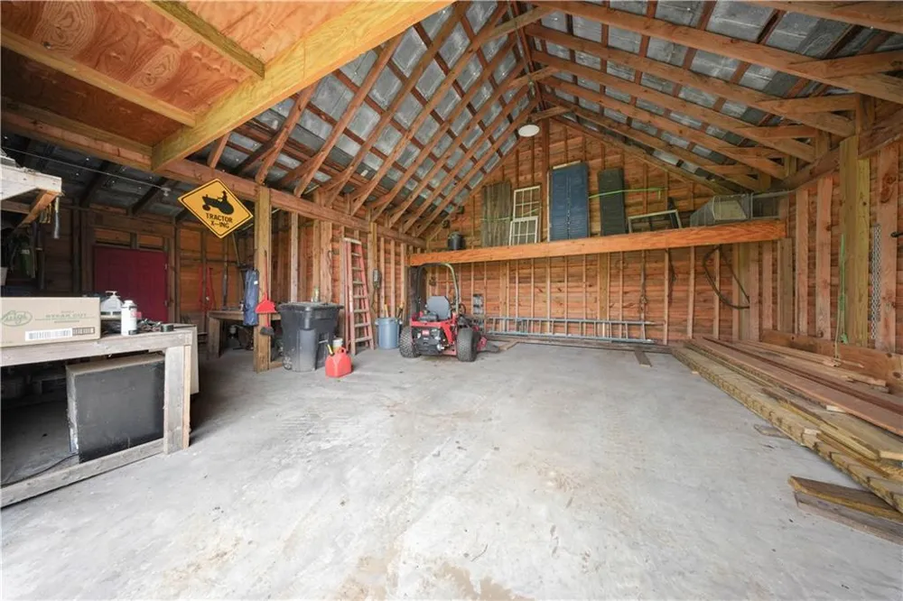 605 Lynch Mountain Road Sautee Nacoochee, GA 30571