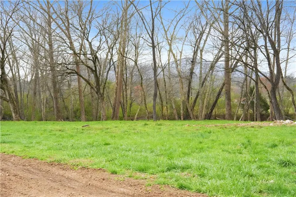 605 Lynch Mountain Road Sautee Nacoochee, GA 30571