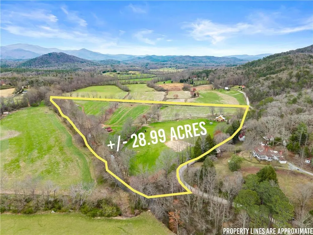 605 Lynch Mountain Road Sautee Nacoochee, GA 30571