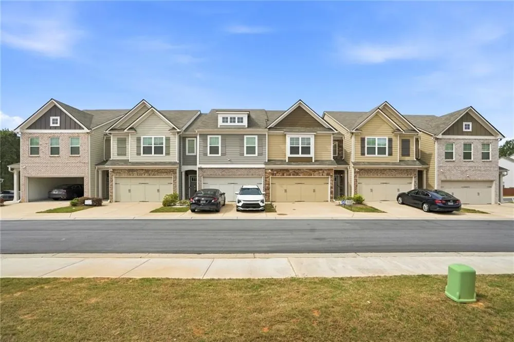 7757 Medieval Street Fairburn, GA 30213