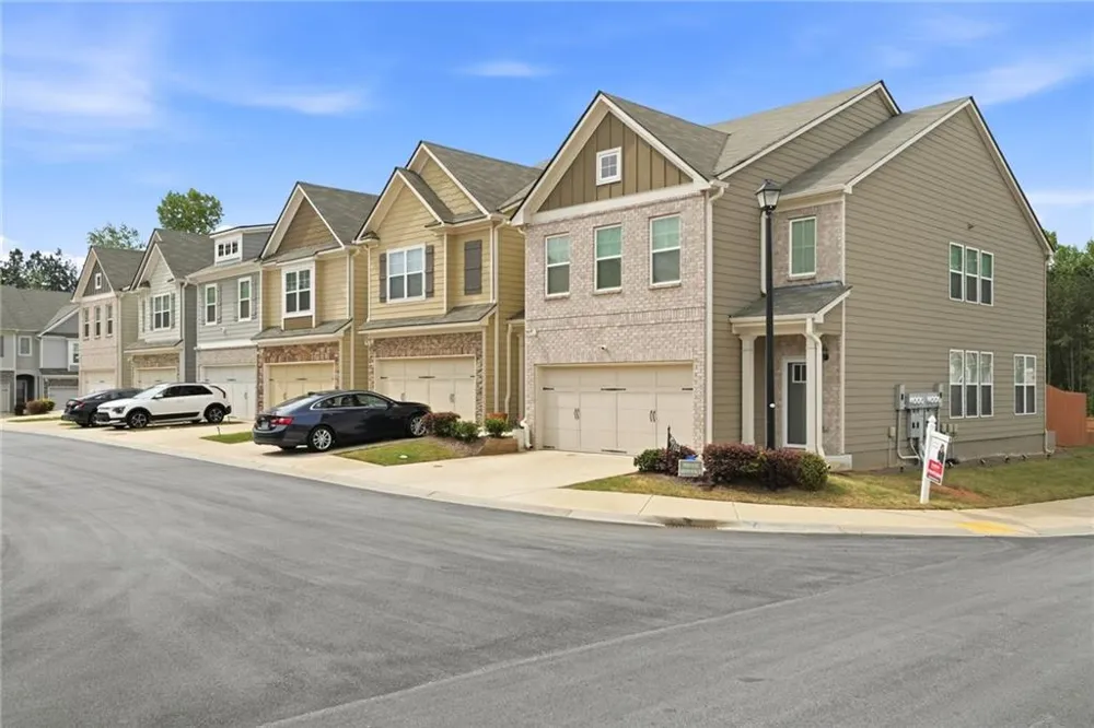 7757 Medieval Street Fairburn, GA 30213