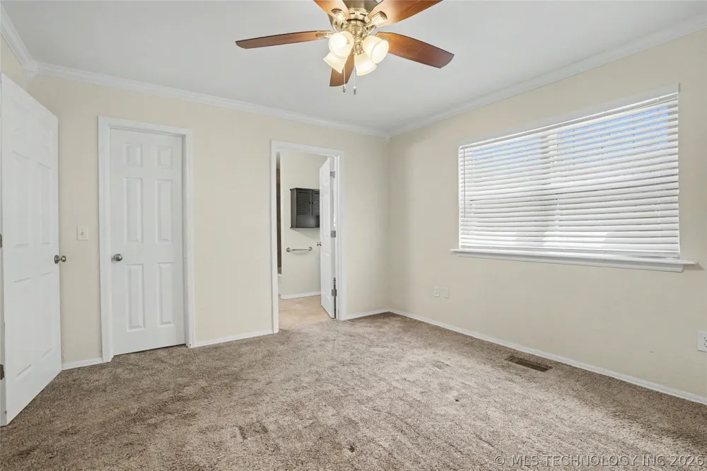 122 Lakeview Drive Mannford, OK 74044
