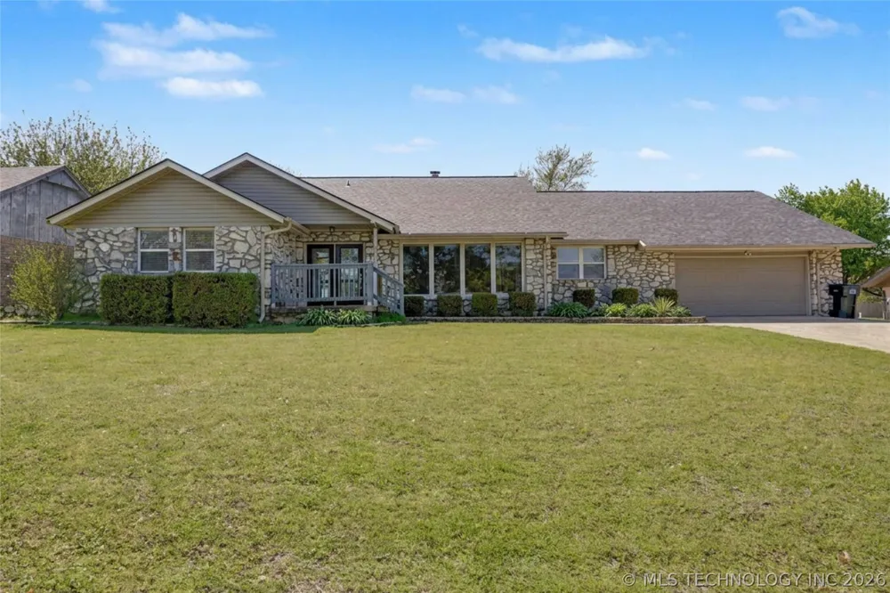 122 Lakeview Drive Mannford, OK 74044