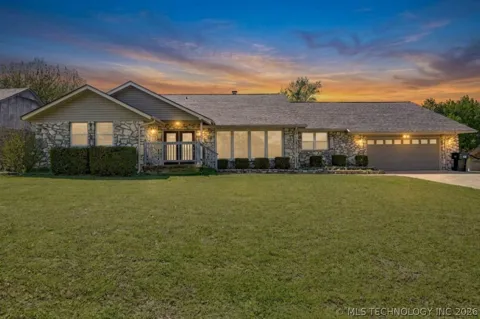 122 Lakeview Drive