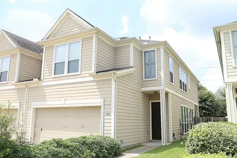 2926 Hebert Trail Drive