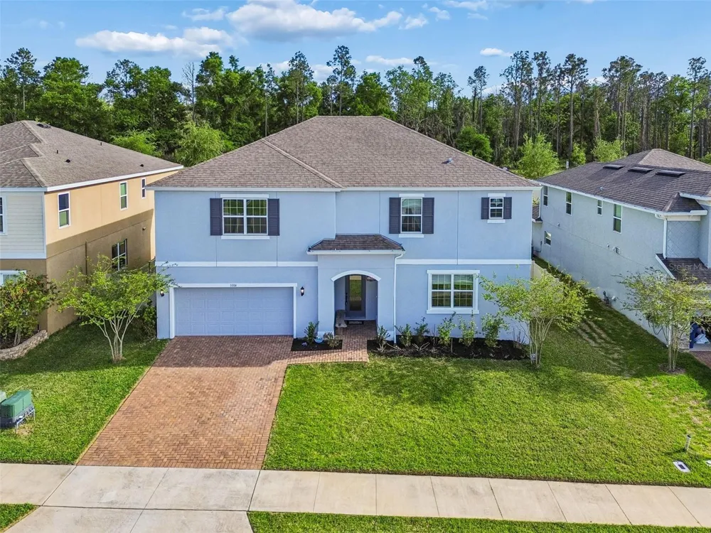 1084 CAVENDER CREEK ROAD Minneola, FL 34715