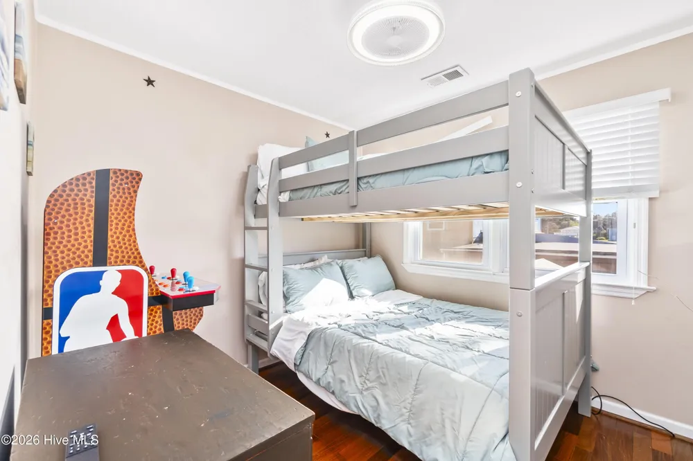104 E Blackman Street Nags Head, NC 27959