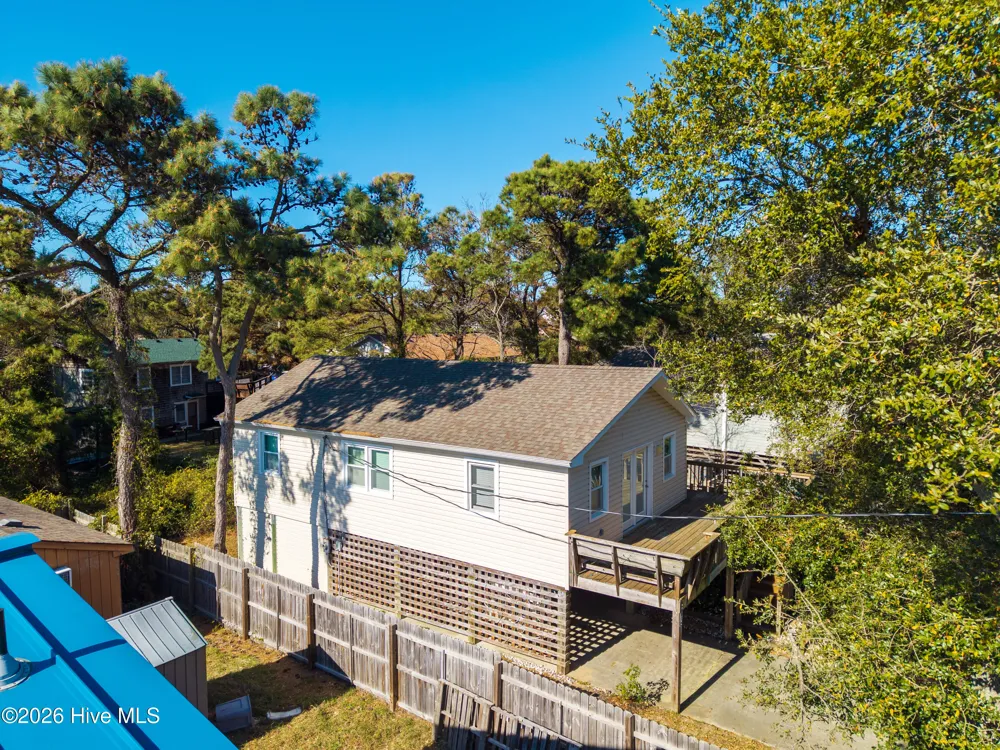 104 E Blackman Street Nags Head, NC 27959