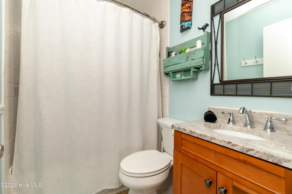 104 E Blackman Street Nags Head, NC 27959