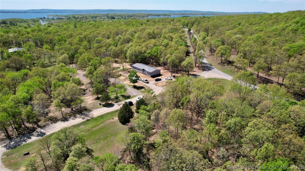 20 Duchess Creek Porum, OK 74455