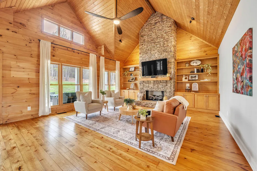 1809 County Road 50 Riceville, TN 37370
