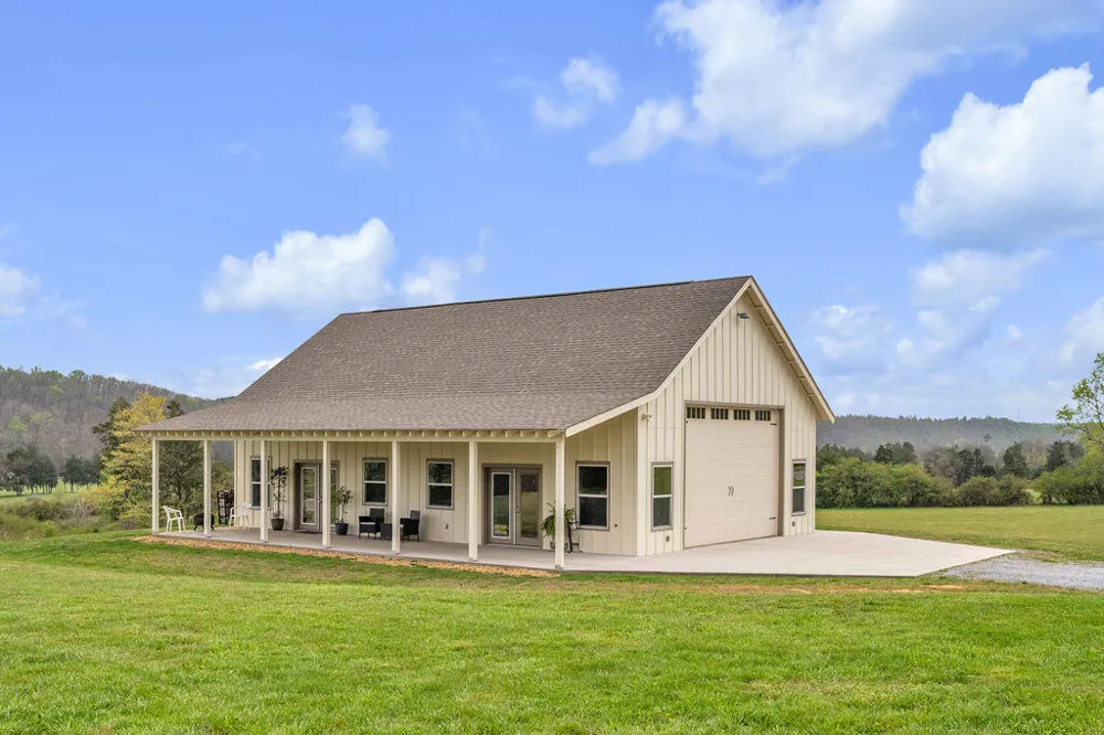 1809 County Road 50 Riceville, TN 37370