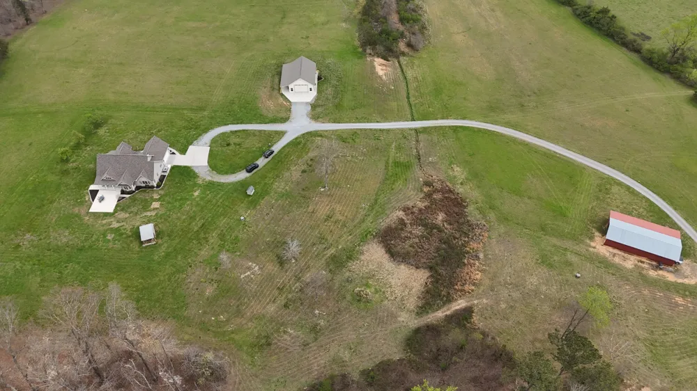1809 County Road 50 Riceville, TN 37370