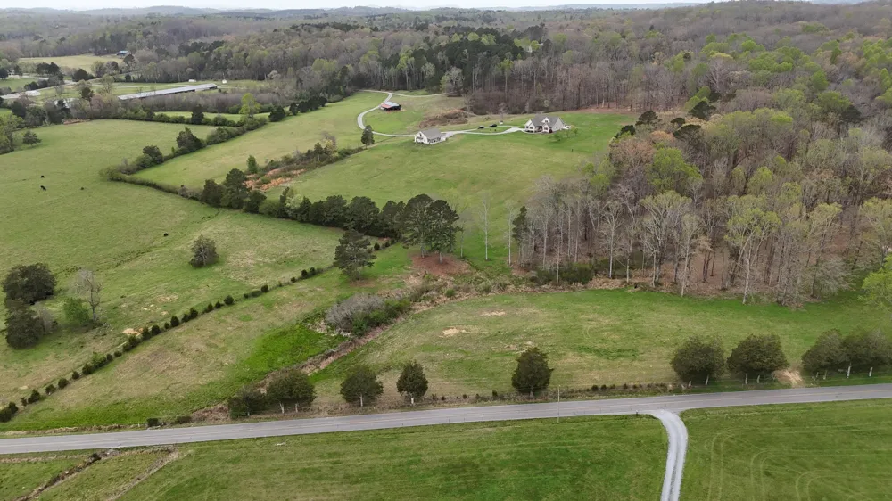 1809 County Road 50 Riceville, TN 37370