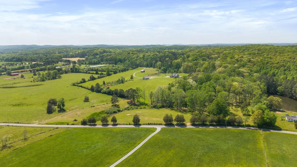 1809 County Road 50 Riceville, TN 37370