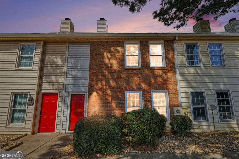 1016 Old Holcomb Bridge RD Roswell, GA 30076
