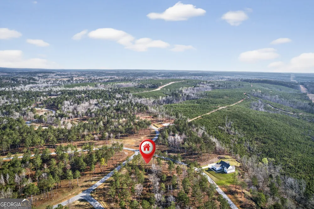 250 Chimney Rock TRL NE Milledgeville, GA 31061