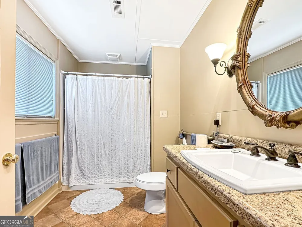 130 Apple Blossom LN Summerville, GA 30747