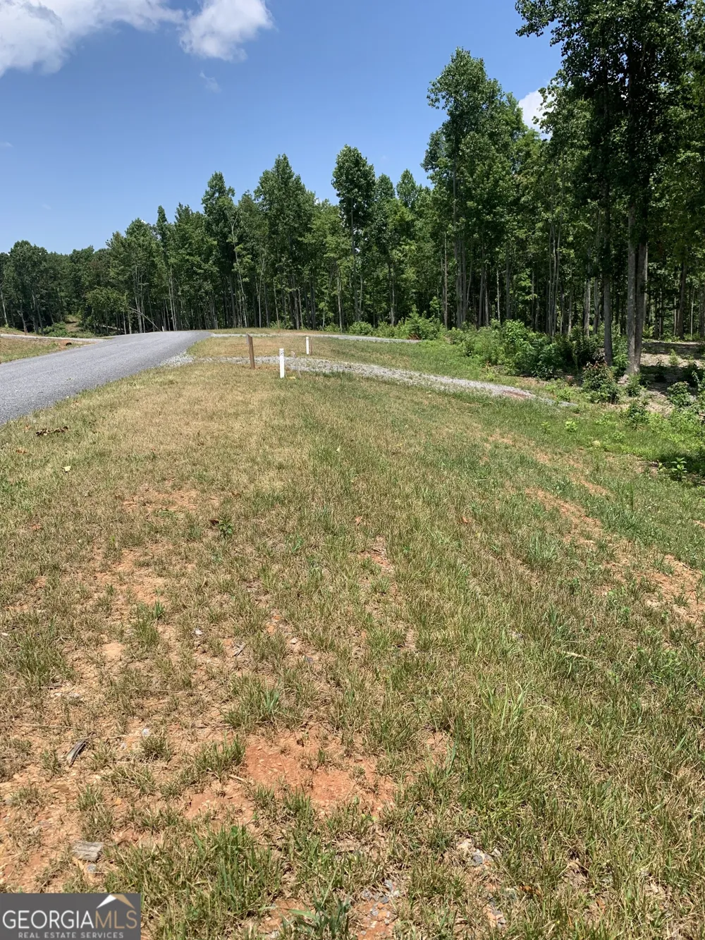 345 Twisted Oak RD Talking Rock, GA 30175