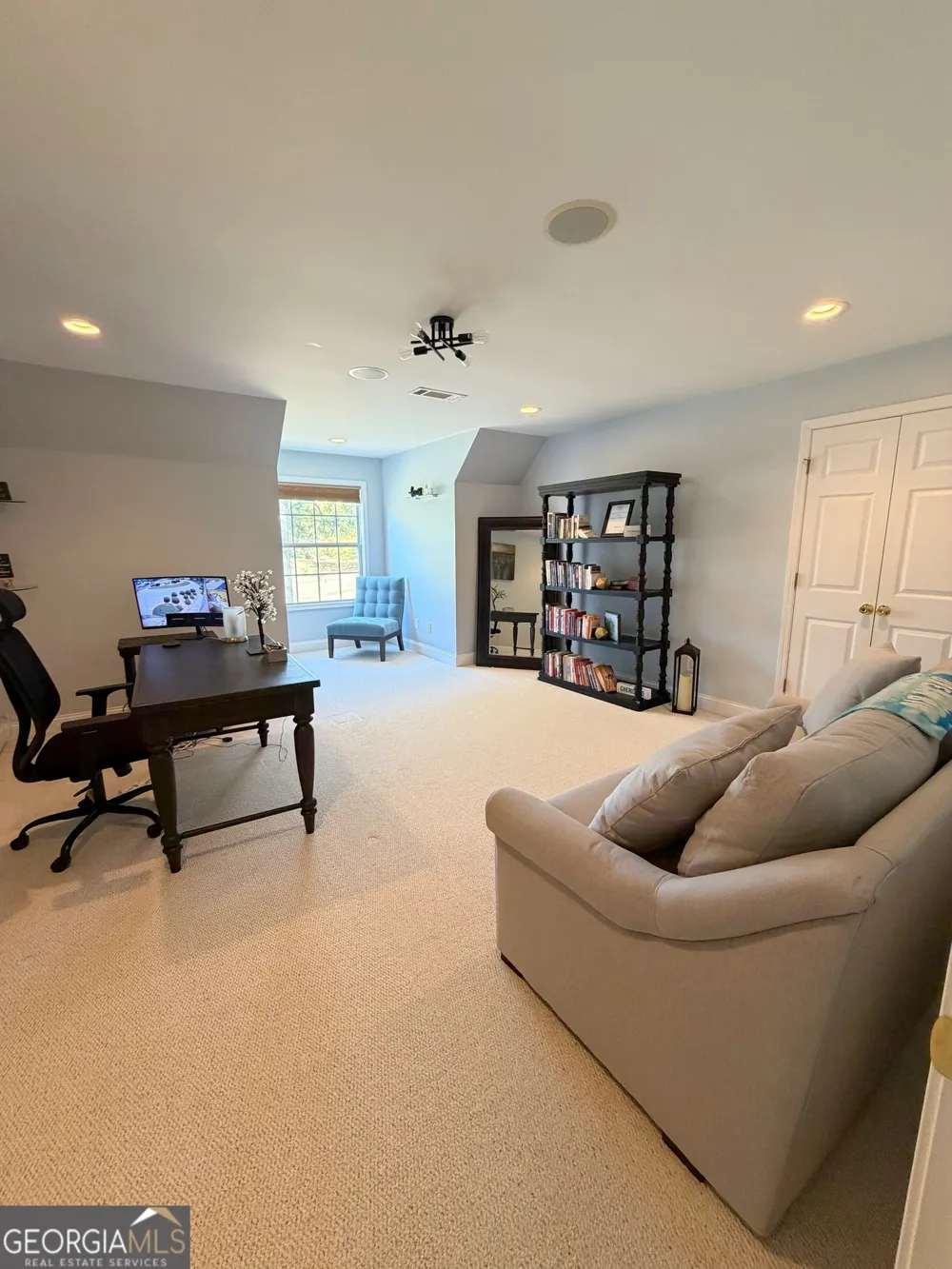 22 Savannah CIR Hawkinsville, GA 31036