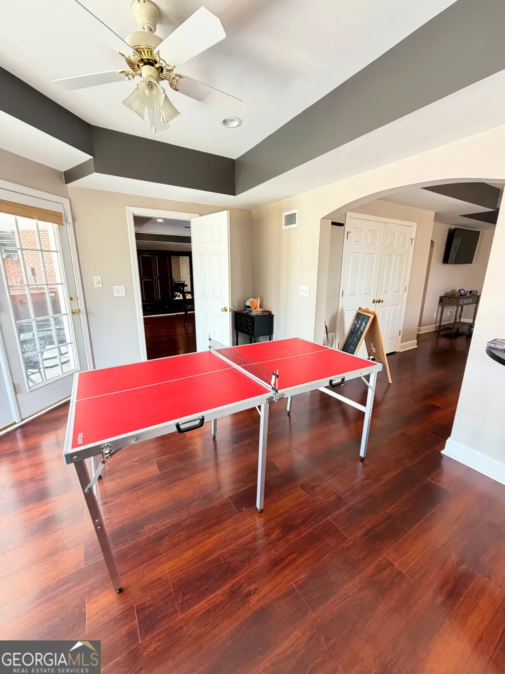 22 Savannah CIR Hawkinsville, GA 31036
