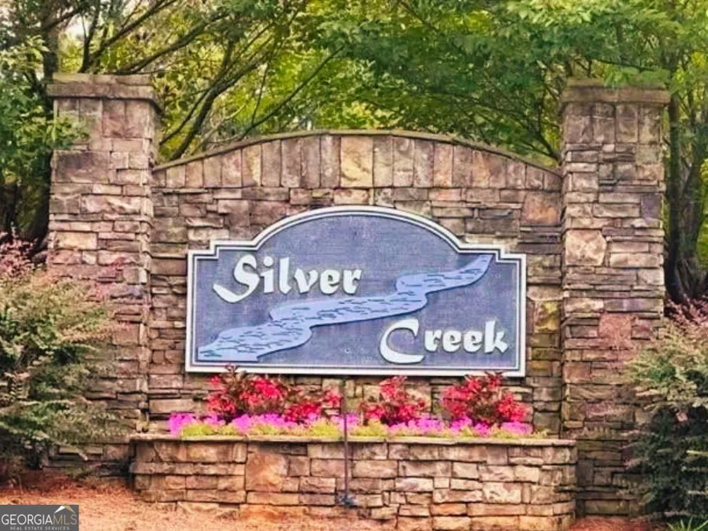 920 Whistler LN Canton, GA 30114