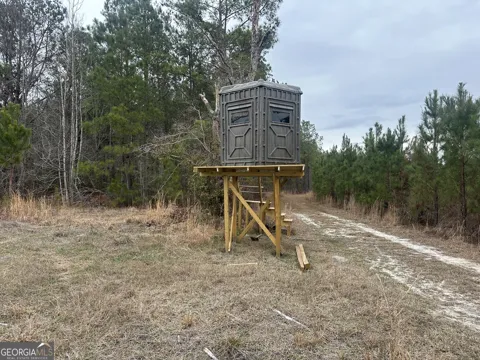 160 Landing RD