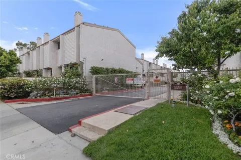 10231 Independence #C17