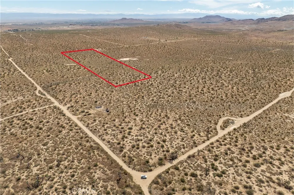 Champagne Avenue Mojave, CA 93501