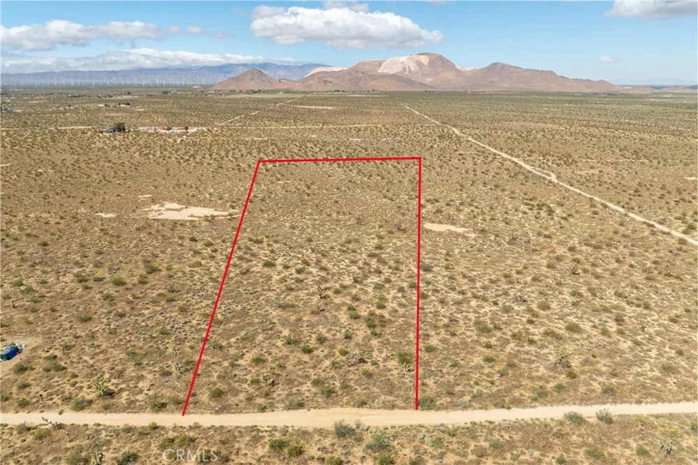 Champagne Avenue Mojave, CA 93501