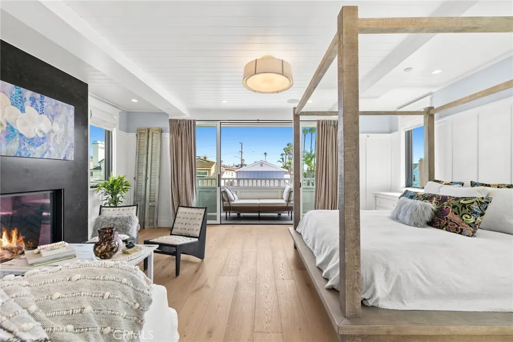 201 Opal Avenue Newport Beach, CA 92662